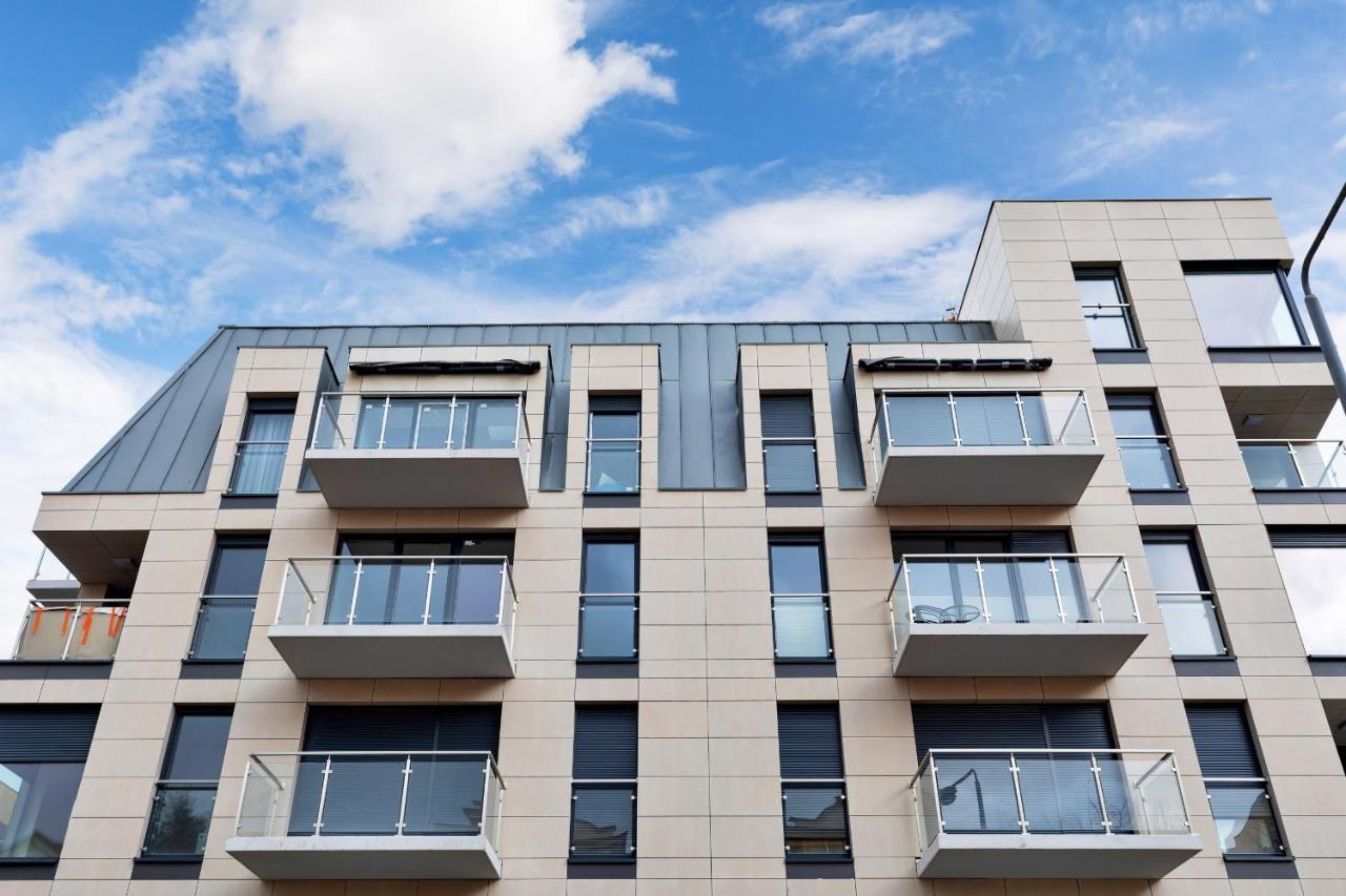 Premium Apartments Lissa By Noclegi Renters 슈비노우이스쳬 외부 사진
