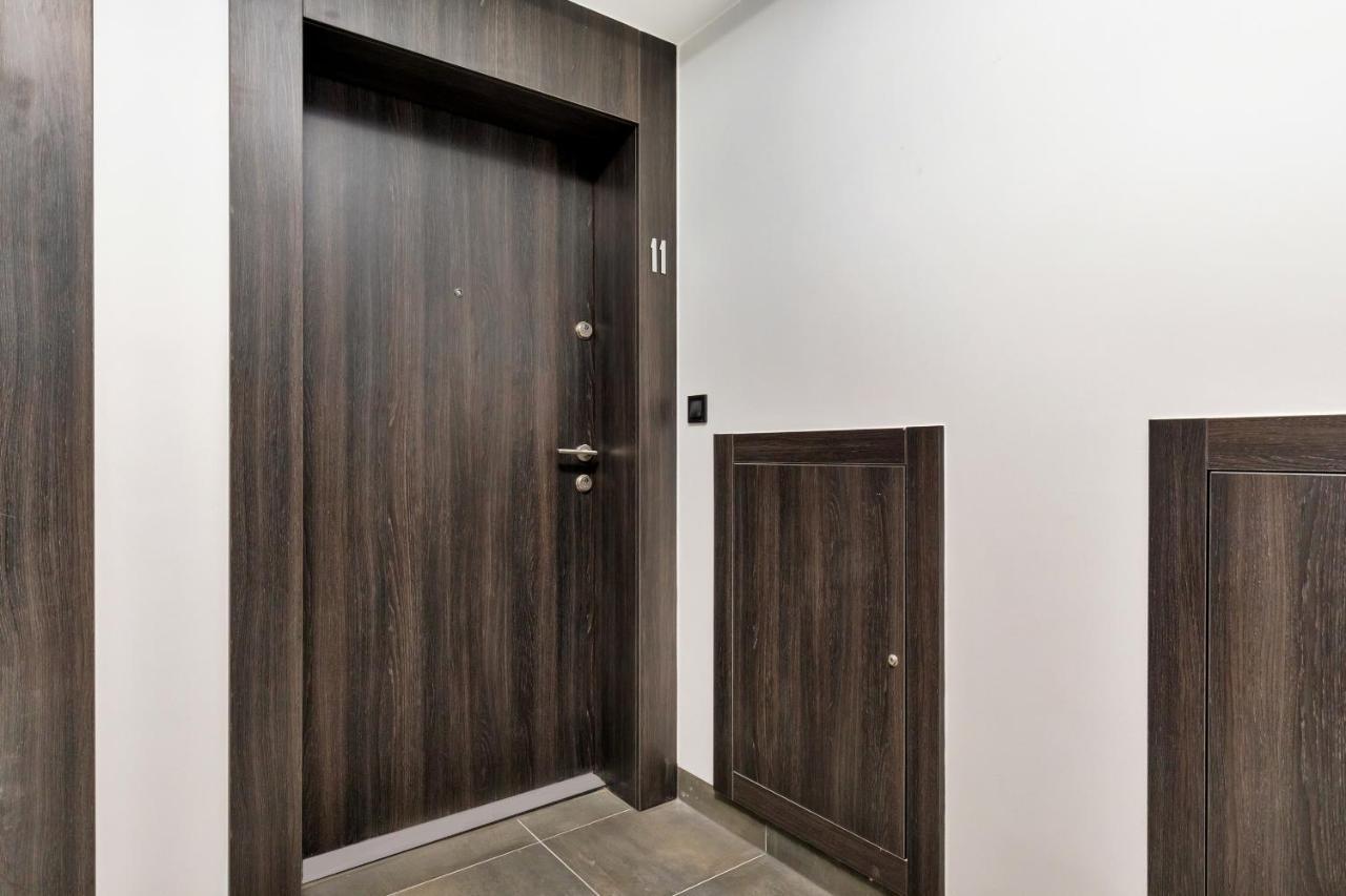 Premium Apartments Lissa By Noclegi Renters 슈비노우이스쳬 외부 사진